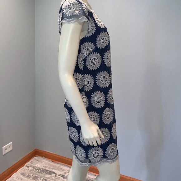 Betsey Johnson Sheer Layered Floral Crochet A-Line Dress Navy Size - Picture 10 of 16